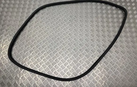 Jeep Cherokee Rubber seal front door (on door) 68103081aa