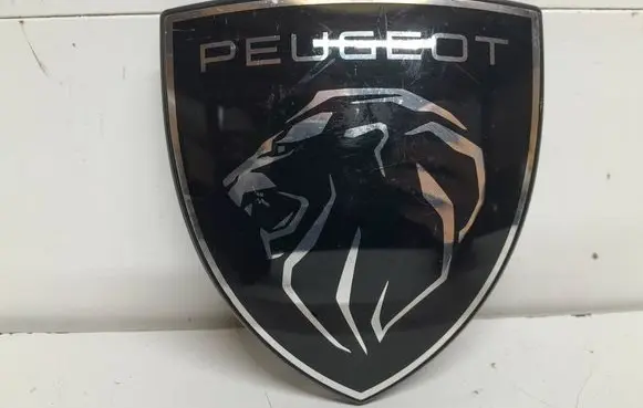Peugeot 208 II Manufacturer badge logo/emblem 9854558180