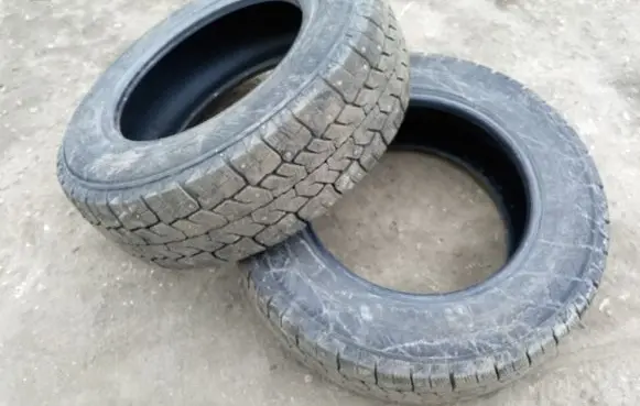 Volkswagen Transporter - Caravelle T4 R15 C winter/snow tires with studs BUSINESS