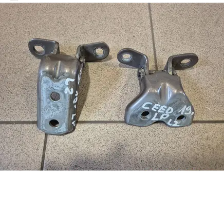 KIA Ceed Front door hinge set 
