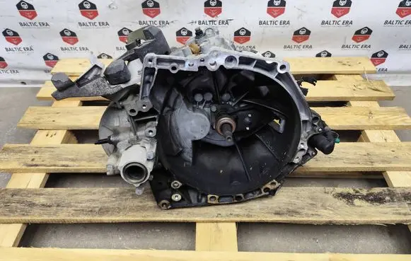 Citroen C4 III e-C4 Manual 6 speed gearbox 9811243810