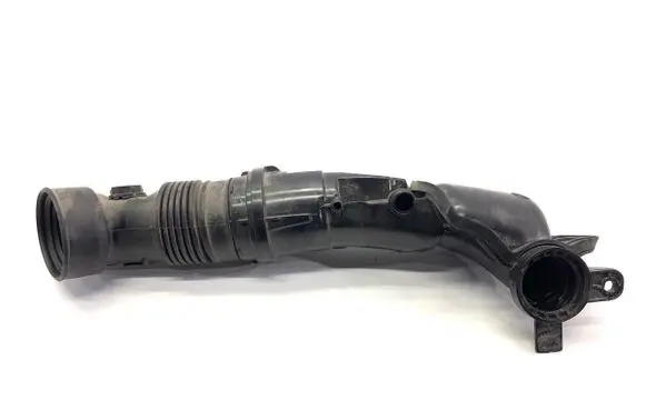 Air intake hose/pipe
