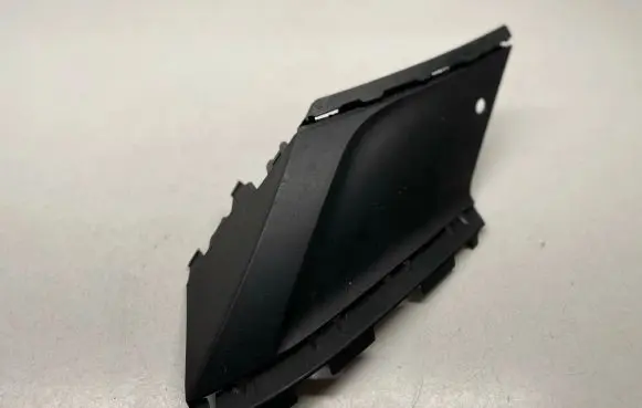 Volkswagen Touareg II Front bumper lower grill 7P6807820 7P6807820A