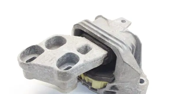 Mercedes-Benz B W246 W242 Engine mount bracket A2462400617