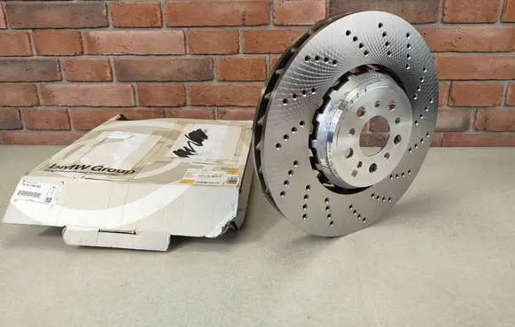 BMW M3 G80 Front brake disc 7889662 8093710