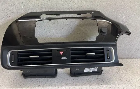 KIA Rio Other dashboard part 847411WBB0 847411W8B0 813F9348