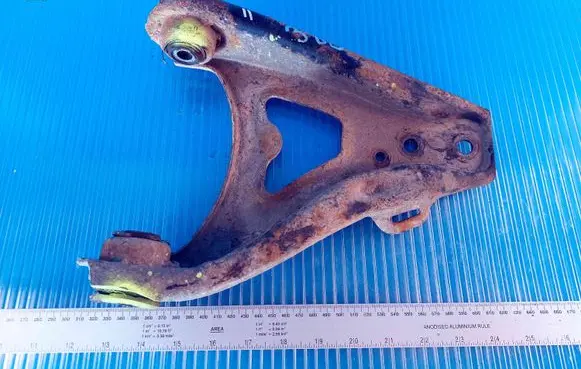 Renault Scenic I Front lower control arm/wishbone