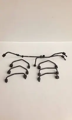 Audi A6 S6 C6 4F Fuel injector supply line/pipe 