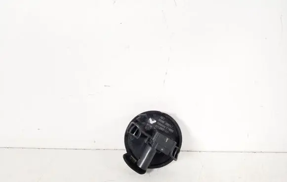 Mercedes-Benz C W205 Airbag deployment crash/impact sensor A2139051400