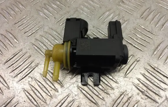 Audi A6 S6 C7 4G Turbo solenoid valve 8K0906627 4010835A 413104098