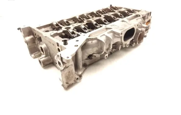 Ford Mondeo MK V Engine head HG9Q6090AB