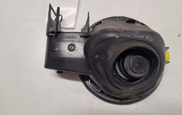Opel Insignia A Fuel tank cap 13352310