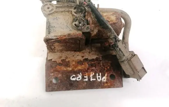 Mitsubishi Pajero Coolant heater control valve 