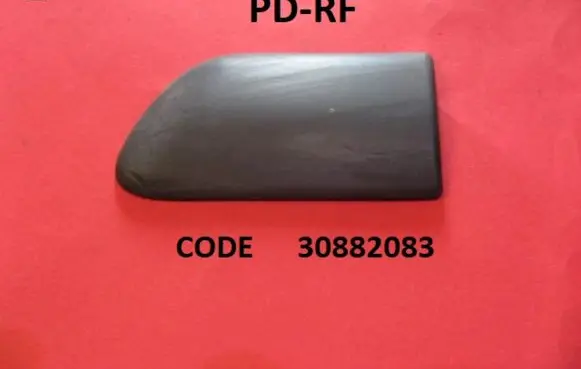 Fender trim (molding)