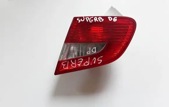 Skoda Superb B6 (3T) Tailgate rear/tail lights 3T5945094