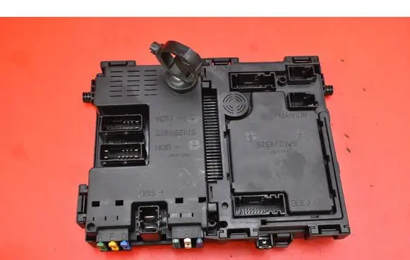 Fuse box set