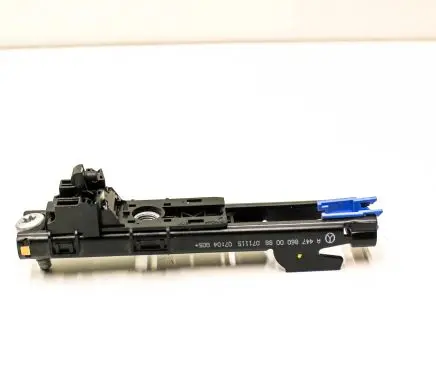 Mercedes-Benz Vito Viano W447 Seat belt height adjuster A4478600088