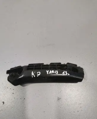 Toyota Yaris Front bumper mounting bracket 525360D090