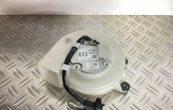 Lexus RX 450H Hybrid/electric vehicle battery fan G923048060 1173006131