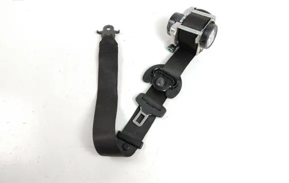 BMW X6 F16 Front seatbelt 7343630