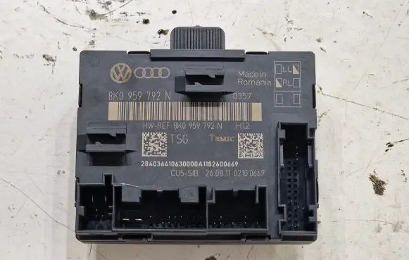 Audi A4 S4 B8 8K Door control unit/module 8K0959792N