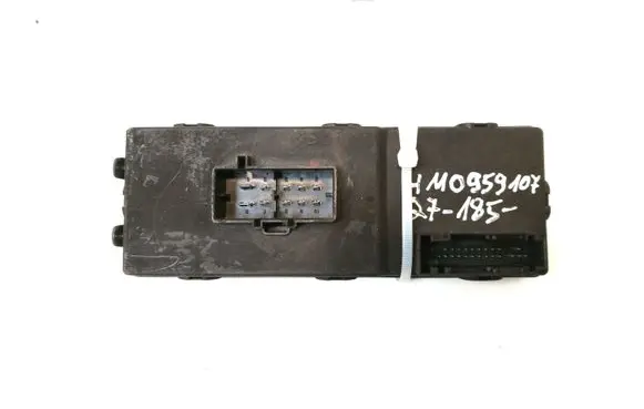 Audi Q7 4M Comfort/convenience module 4M0959107