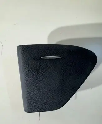Mercedes-Benz CLS C219 Rear door ashtray 
