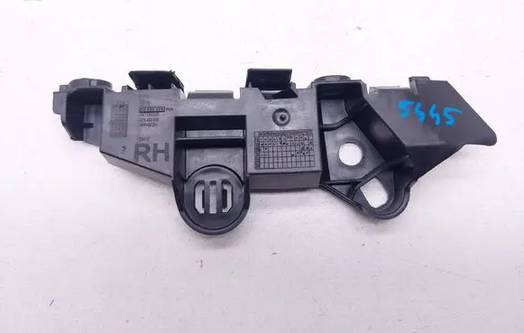 Opel Corsa E Front bumper mounting bracket 39003565