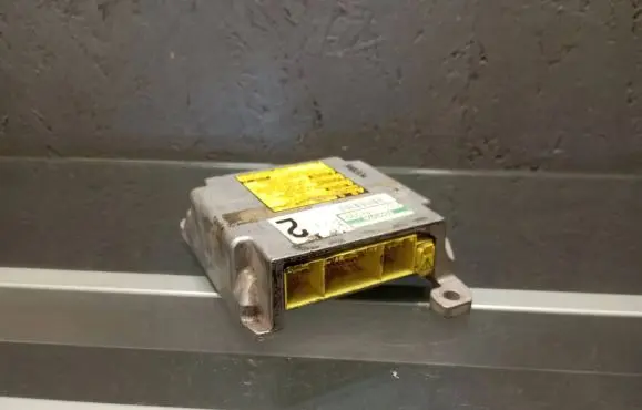 Toyota RAV 4 (XA20) Airbag control unit/module 8917042090 79J02MB