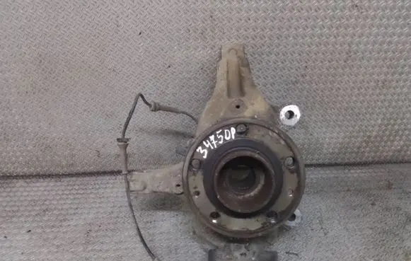 Renault Laguna III Front wheel hub spindle knuckle