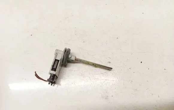 Volkswagen PASSAT B6 Interior temperature sensor 4B0820539
