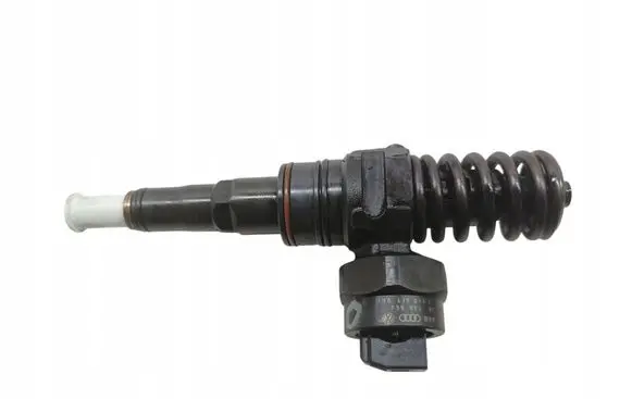 Fuel injector