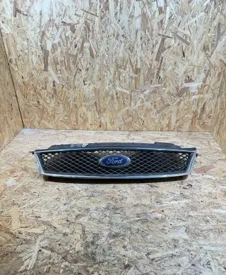 Ford Focus C-MAX Front grill 3M51R8B271AD