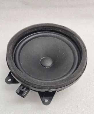 Volvo V60 Front door speaker 31350425