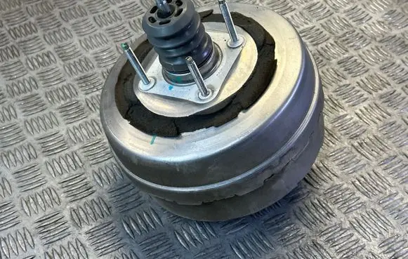 Chrysler Pacifica Brake booster P04481680AE