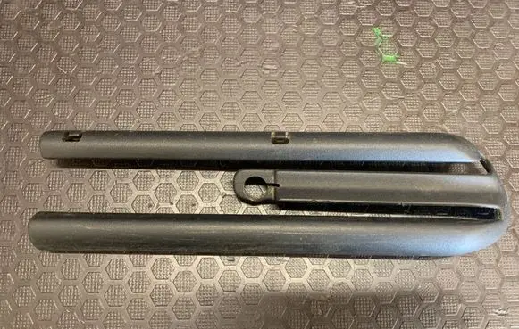 BMW 5 E39 Front passenger seat rail trim 52.10-8207213