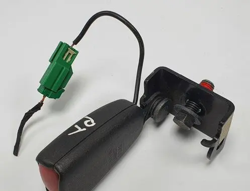 Volvo C70 Seat belt trim 9466937