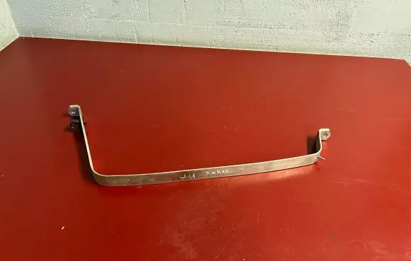 BMW X1 U11 Fuel tank mounting bracket 9455465