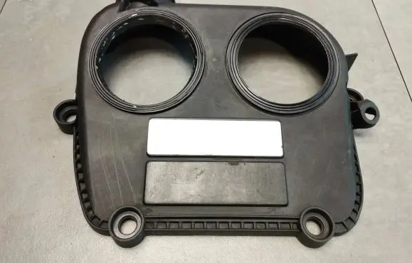 Volkswagen Golf VII Timing chain cover 06K103277F