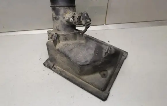 Audi A4 S4 B5 8D Mass air flow meter 4B0133837E