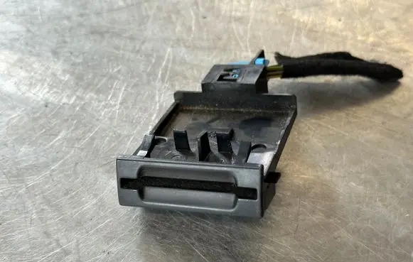 Peugeot 3008 I Ignition key card reader 9685508677