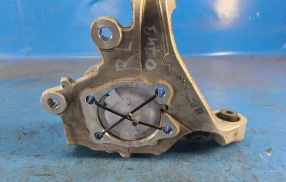 Nissan X-Trail T33 Rear wheel hub spindle/knuckle 430196RA1A