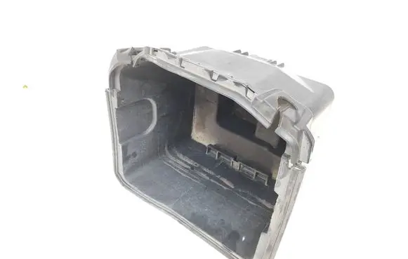 Battery box tray