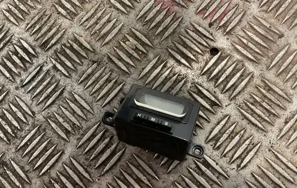 SsangYong Actyon Clock 