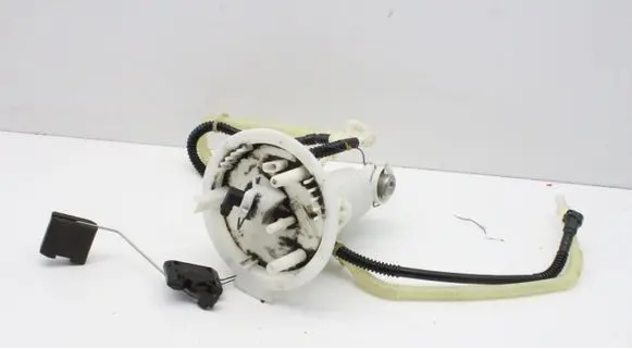 Mercedes-Benz E A207 Fuel level sensor A2124701394