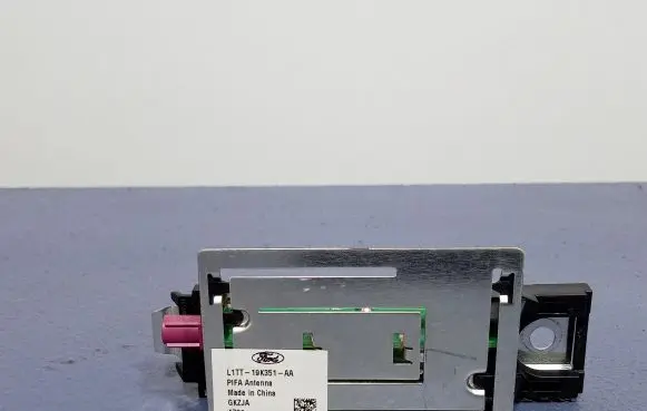 Ford Puma Sound amplifier L1TT-19K351-AA