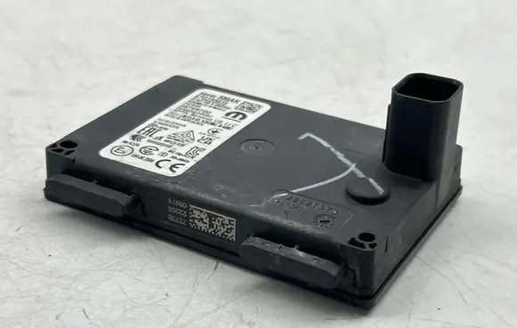 Jeep Grand Cherokee WL Distronic sensor radar 68440586AK 670220835 28769700