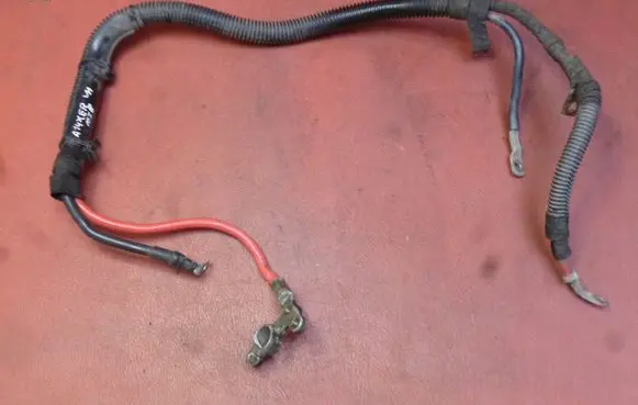 Opel Corsa D Wires (generator/alternator) 