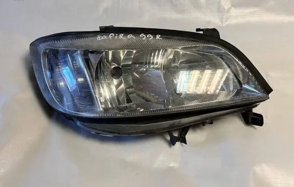Opel Zafira A Headlight/headlamp 90582022 67716821