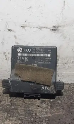 Volkswagen Touran I Gateway control module 1K0907530C